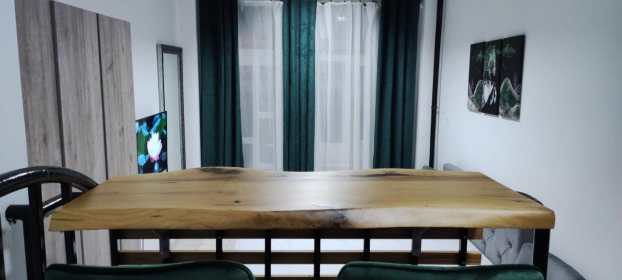 Kosa Apartment Bezanija Luaran gambar